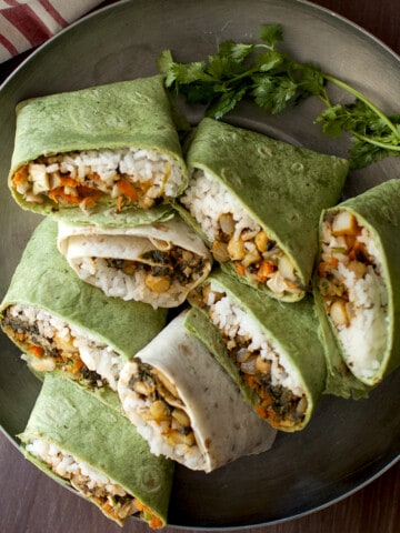 Tray with Vegetarian spicy wraps.