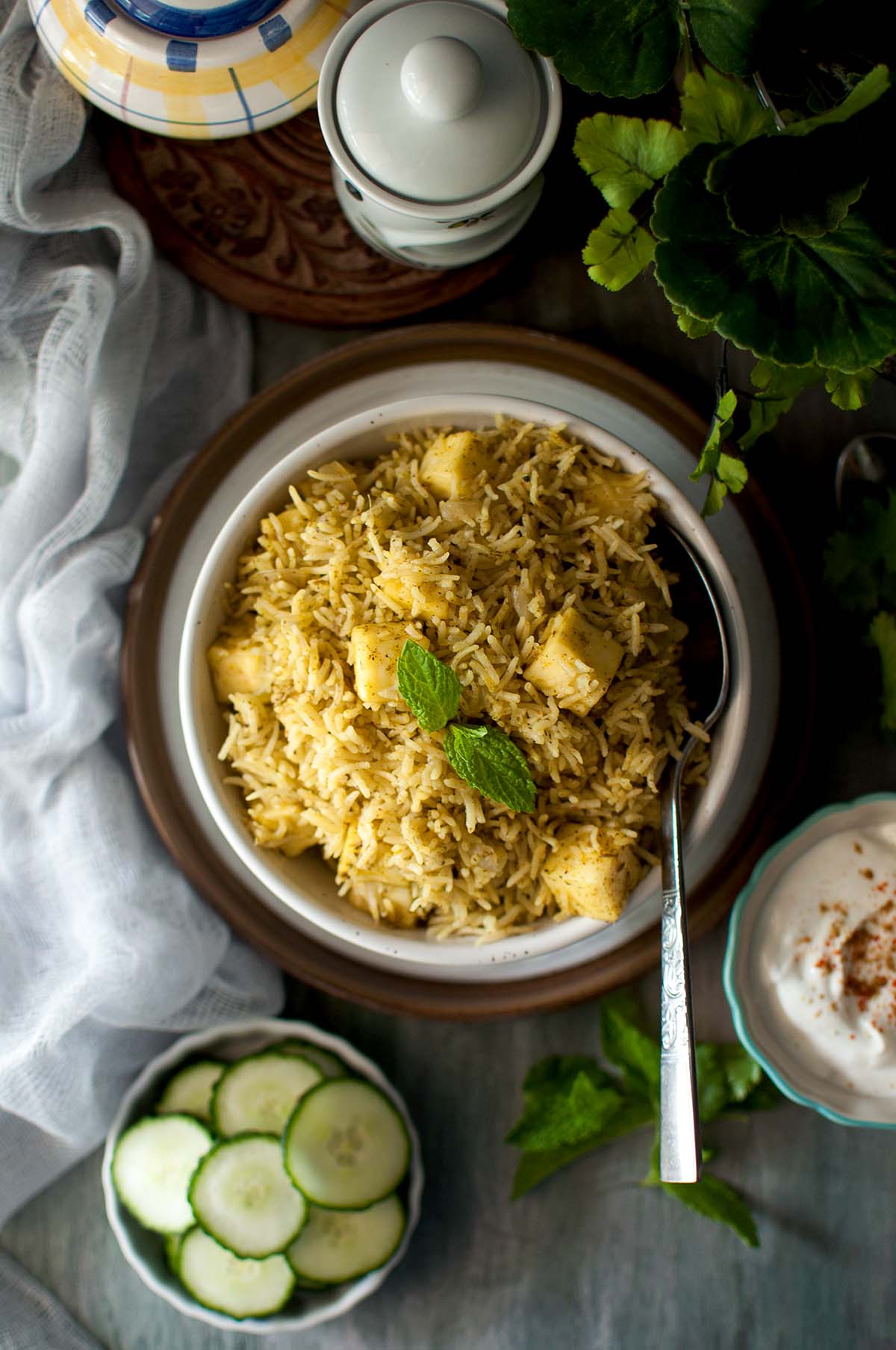 White bowl with Instant pot paneer rice