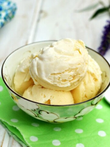 Homemade Vanilla Ice Cream