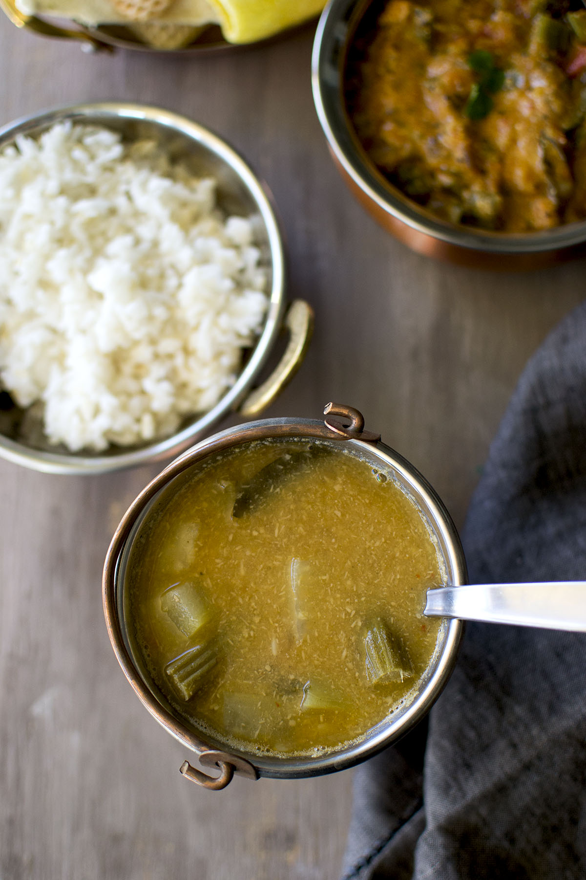Copper bowl with Pindi Miriyam and white rice