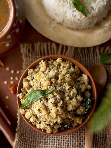 top view of a brown bowl with telagapindi kura