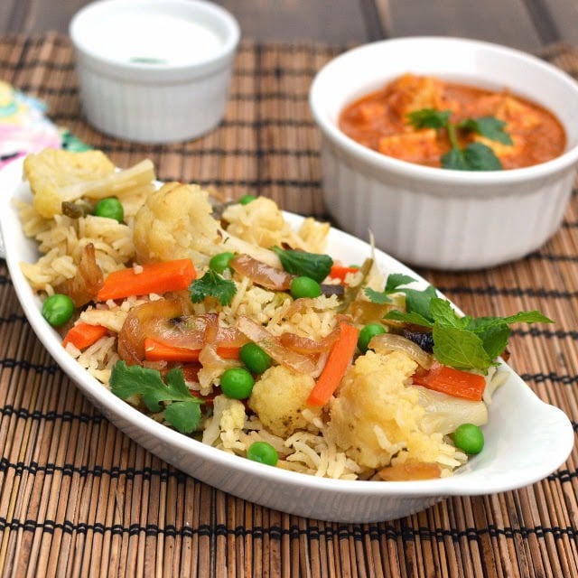 Yakhni Pulao (Hyderabadi Vegetable Yakhni Pulao) Recipe cookshideout