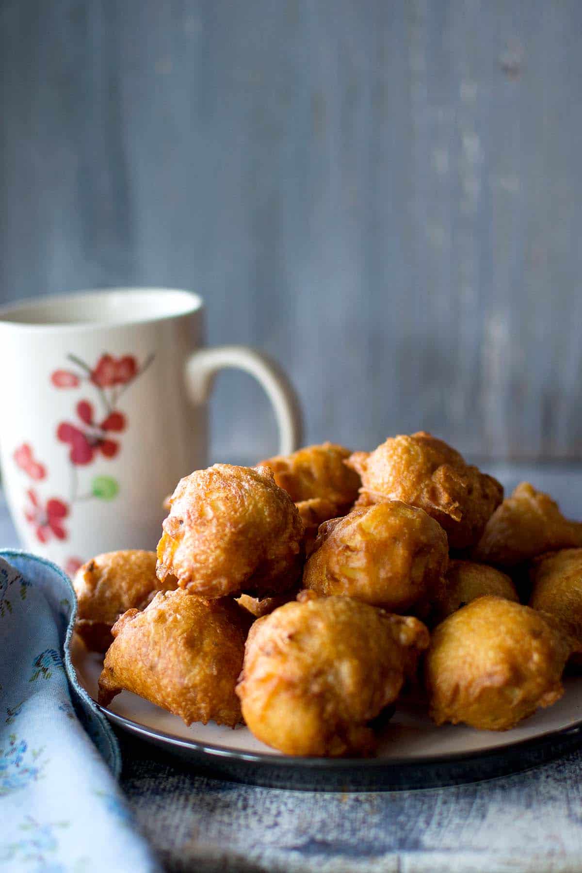 White plate with a stack of instant vada.