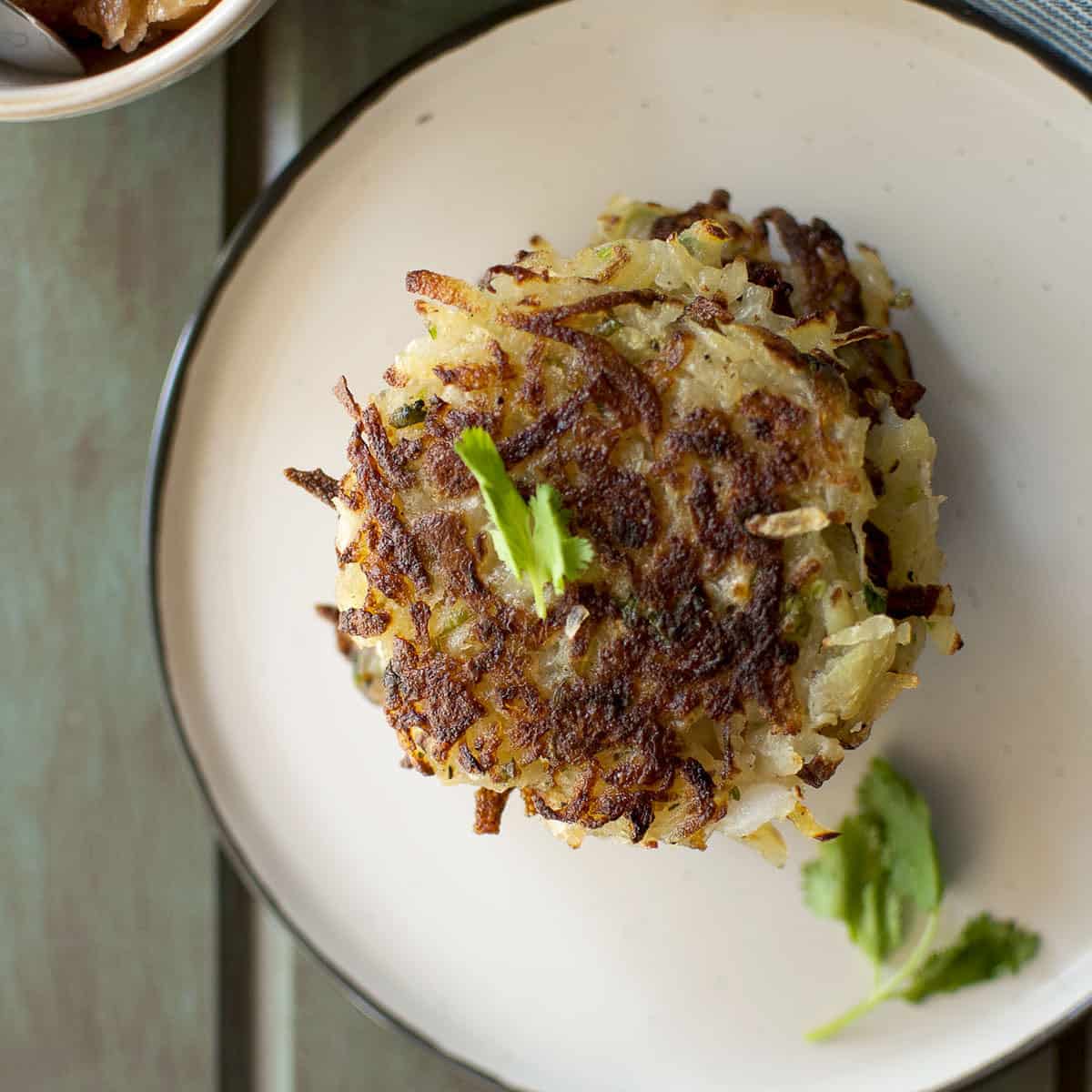 Eggless Latkes with Chunky Applesauce | Cook's Hideout