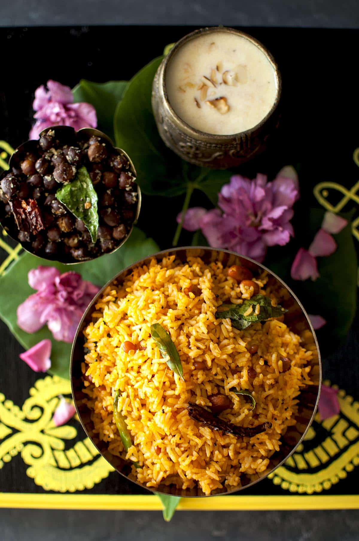 Black board with bowl of rice