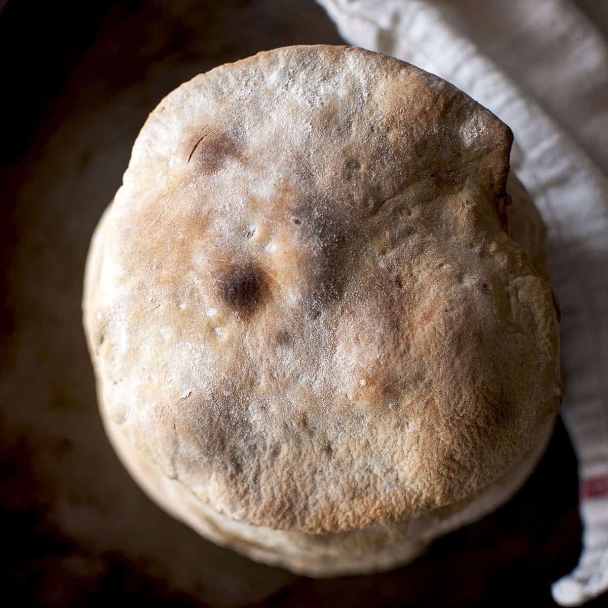 Khobez Recipe Za'atar spiced Arabic Bread Cook's Hideout