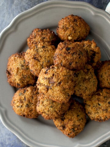 Grey plate with Lobia Vada