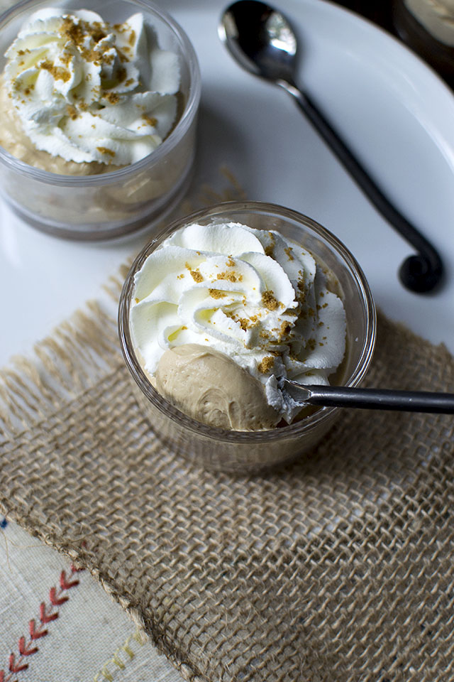 No Bake Cookie Butter Cheesecake