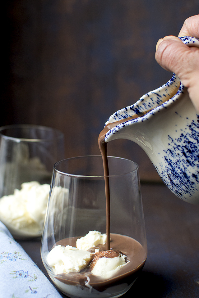 Affogato with Hot Chocolate