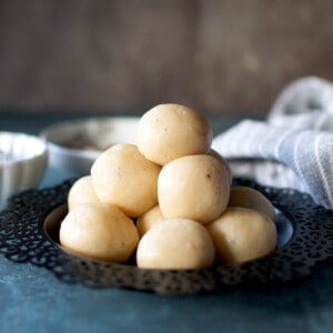 Coconut Malai Ladoo