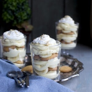 Glass serving cup with no bake banana pudding