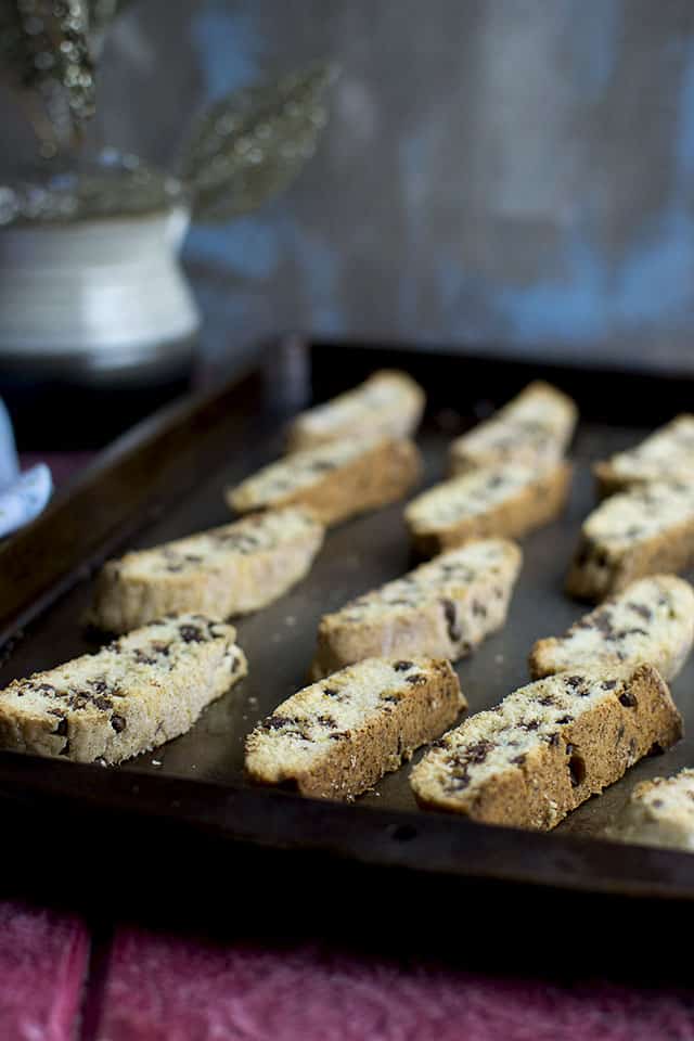 Mandelbrot with Chocolate Chips