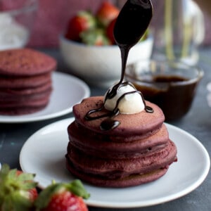 Vegan Red Velvet Pancakes