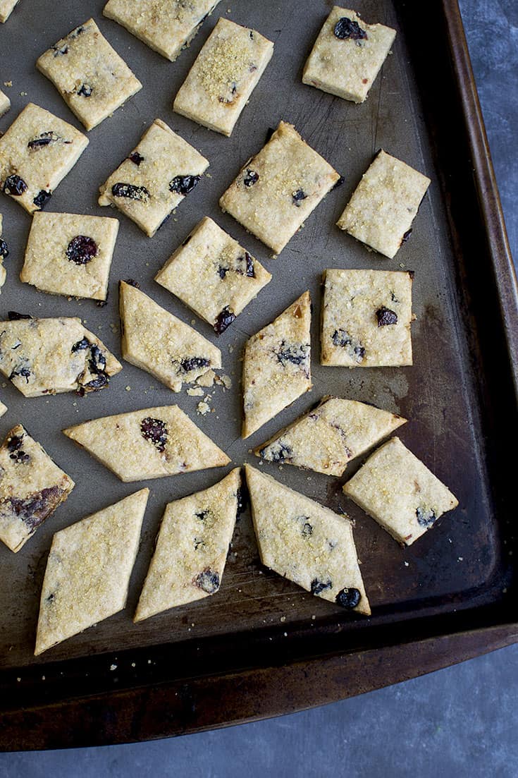 Sweet Crackers with Dried Fruit