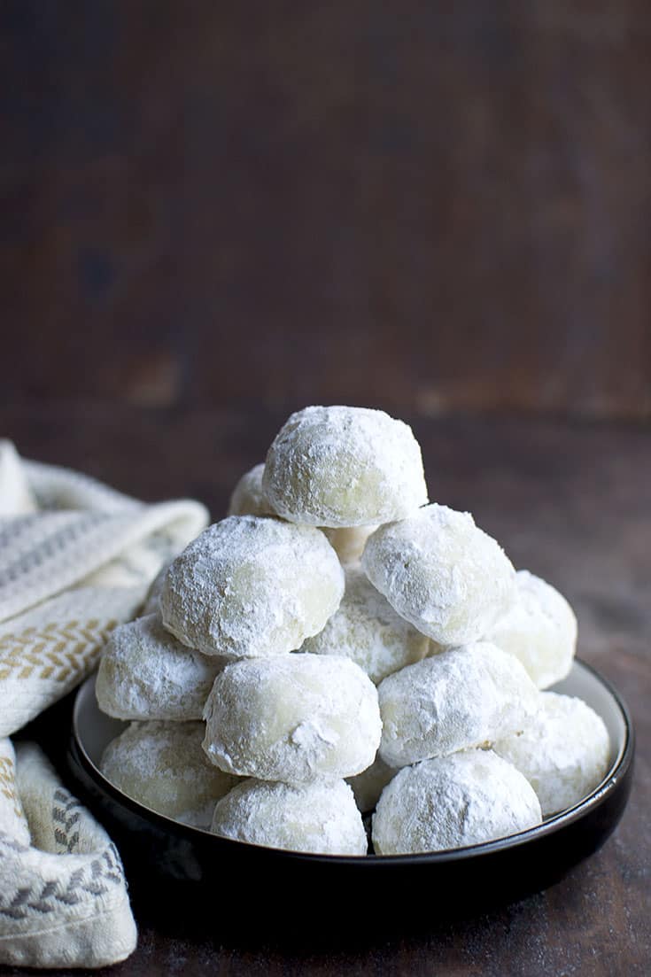 Plate of Mexican Wedding Cookies